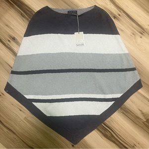 NWT BAREFOOT DREAMS CozyChic Ultra Lite Poncho In Ocean Breeze One Size